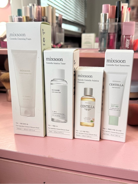 Mixsoon Other - Mixsoon Centella Skincare Set - White & Cream